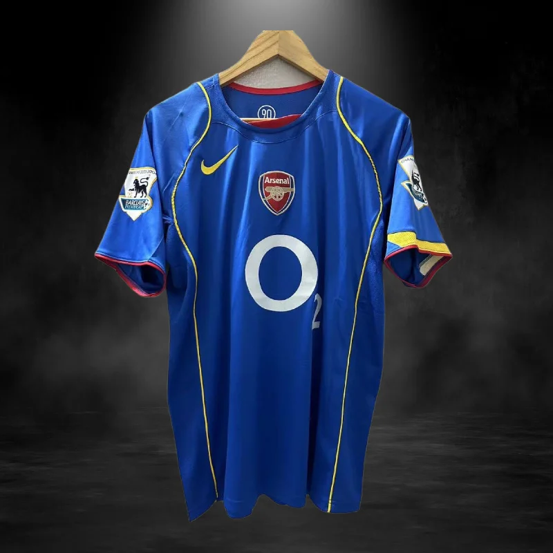 Arsenal Retro Away Shirt 04/05