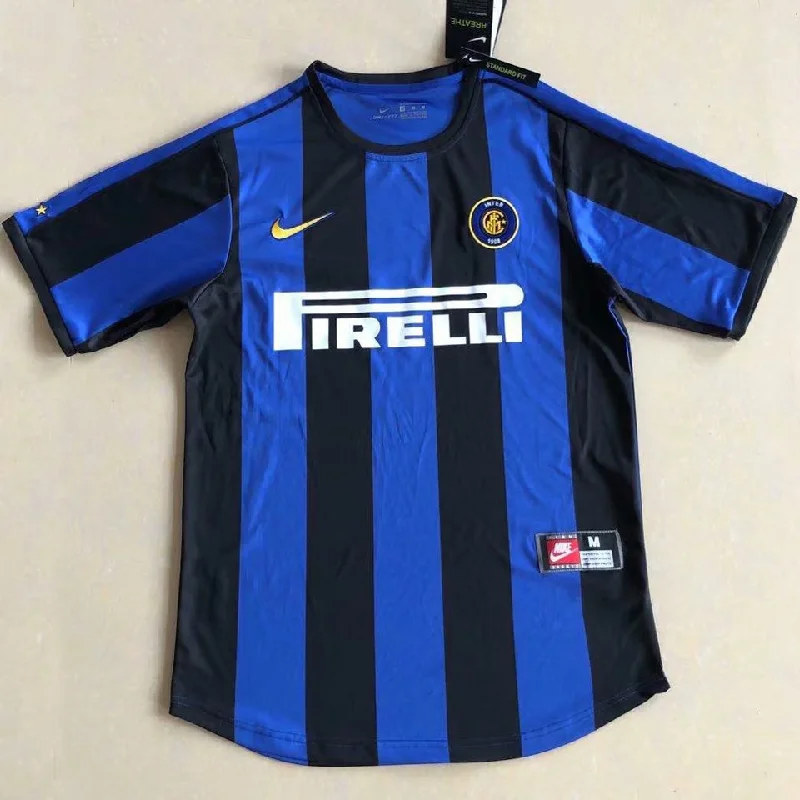 Retro Inter Milan 2001/2002 Home kit